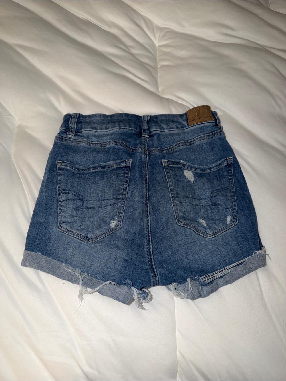 American Eagle Outfitters Mid-Rise Rolled Hem Denim Shorts - Blue - Picture 2 of 2